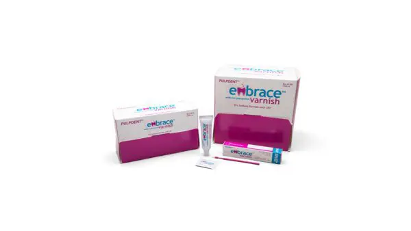 Embrace™ Barniz